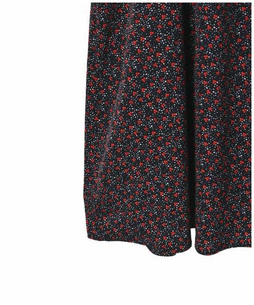 w closet(ダブルクローゼット)の「シャーリングワンピース(ワンピース/ドレス・レディース・Dネイビー/ブルー/ヒョウ柄ブラック/グレー/無地ブラック・FREE/M/L)」の14枚目の写真