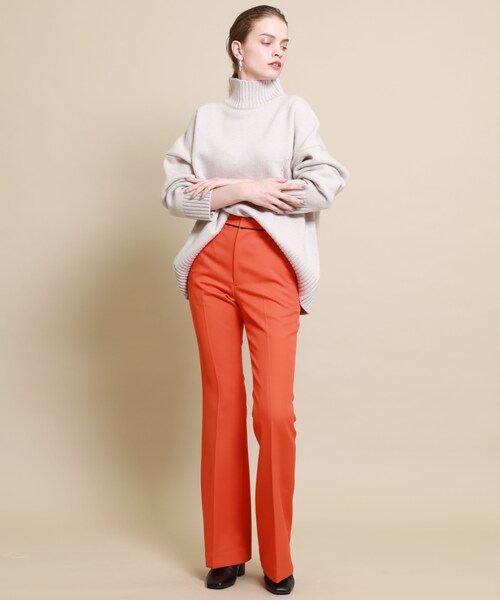 CINOH ベルボトムパンツ CINOH（チノ）の「ベルボトム（）」 - WEAR