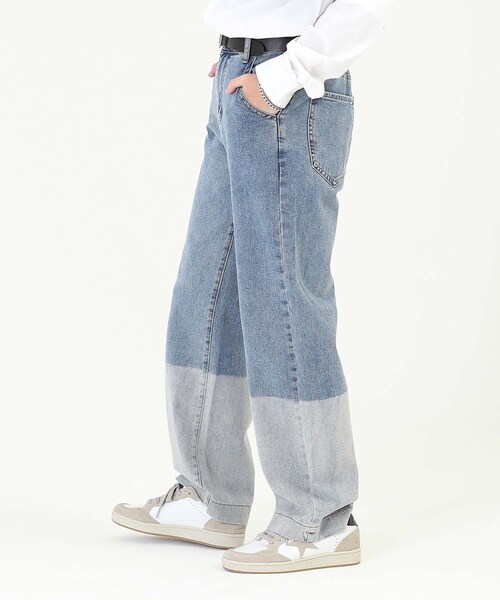 BOYSHE（ボーイシー）の「ストレート配色デニムパンツ（デニムパンツ・レディース・その他）」の4枚目の写真
