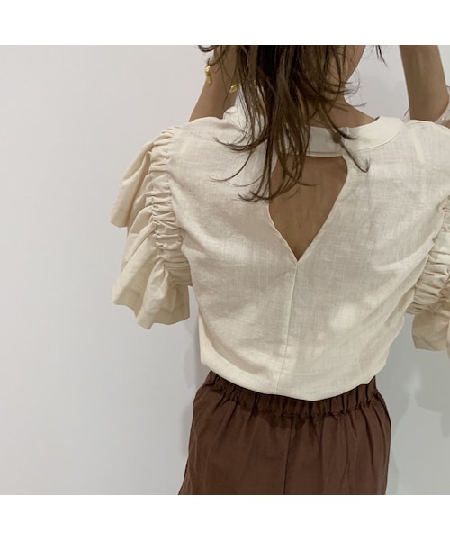 no brand（ノーブランド）の「フリルショルダーブラウス（シャツ/ブラウス・レディース・その他）」の2枚目の写真