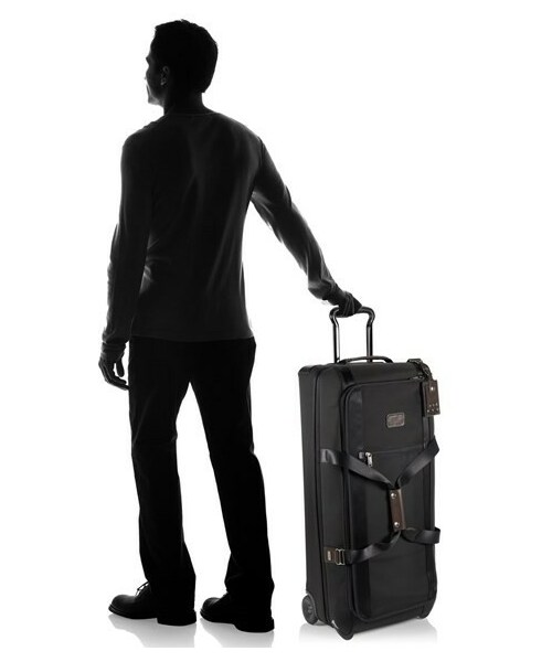 TUMI（トゥミ）の「Tumi 'Alpha Bravo - Meridian' Wheeled Duffel Bag