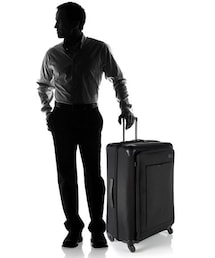 TUMI（トゥミ）の「Tumi 'T-Tech Network' Lightweight 4-Wheeled