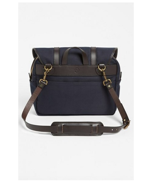 FILSON（フィルソン）の「Filson Small Carry-On Bag（スーツケース