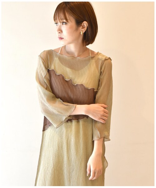 w closet（ダブルクローゼット）の「プリーツシフォン配色切替メローワンピース（ワンピース/ドレス・レディース・オフホワイト/Lモカ/Dサックス・FREE/M/L）」の19枚目の写真