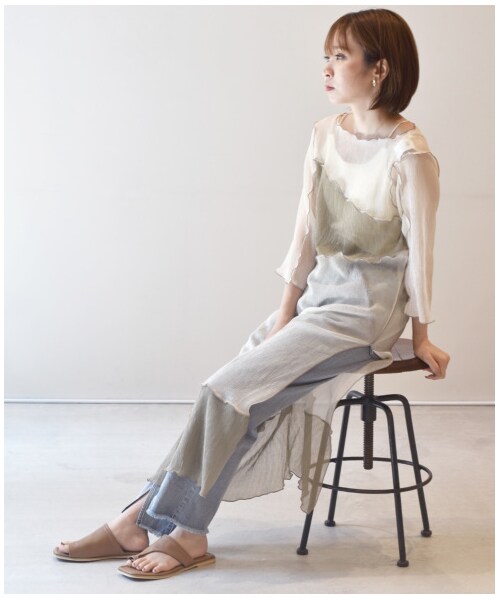 w closet（ダブルクローゼット）の「プリーツシフォン配色切替メローワンピース（ワンピース/ドレス・レディース・オフホワイト/Lモカ/Dサックス・FREE/M/L）」の11枚目の写真