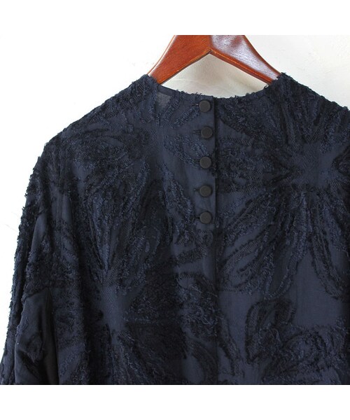 美品　SUSURI ススリ　サーディンドレスワンピース　フォーマル susuri（ススリ）の「SUSURI ススリ サーディンドレス #navy