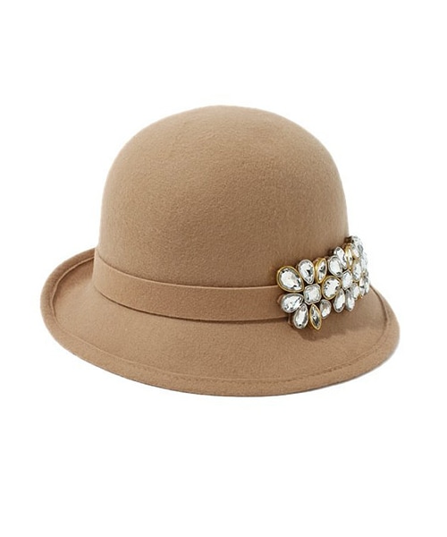 MIIA（ミーア）の「フラワービジューアシメボーラーハット（帽子・レディース・ベージュ）」の2枚目の写真