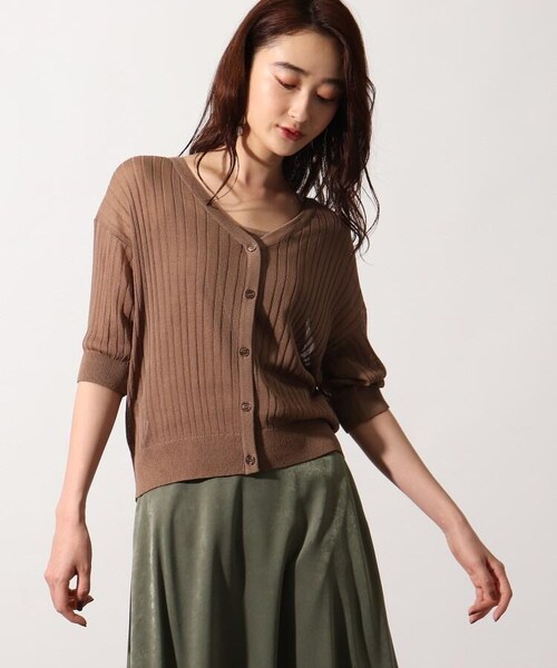 OZOC（オゾック）の「3Wayシアーニットアンサンブル（トップス・レディース・アイボリー(004)/ライトパープル(081)/タバコブラウン(054)/モデル情報:身長153cm 着用サイズ38(M)/モデル情報:身長157cm 着用サイズ38(M)・38(M)）」の3枚目の写真