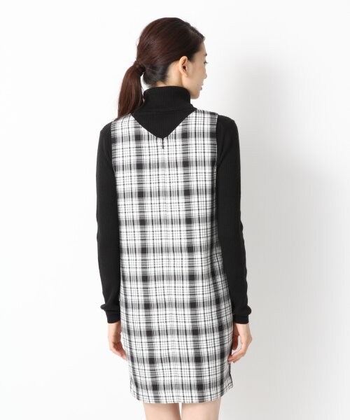 LOWRYS FARM（ローリーズファーム）の「チェックジャンスカワンピース（ワンピース/ドレス・レディース・ブラック/レッド・Ｍ/Ｌ）」の4枚目の写真