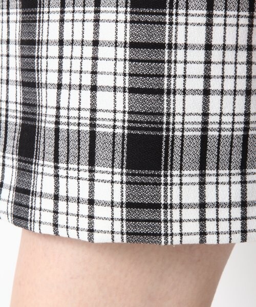 LOWRYS FARM（ローリーズファーム）の「チェックジャンスカワンピース（ワンピース/ドレス・レディース・ブラック/レッド・Ｍ/Ｌ）」の9枚目の写真