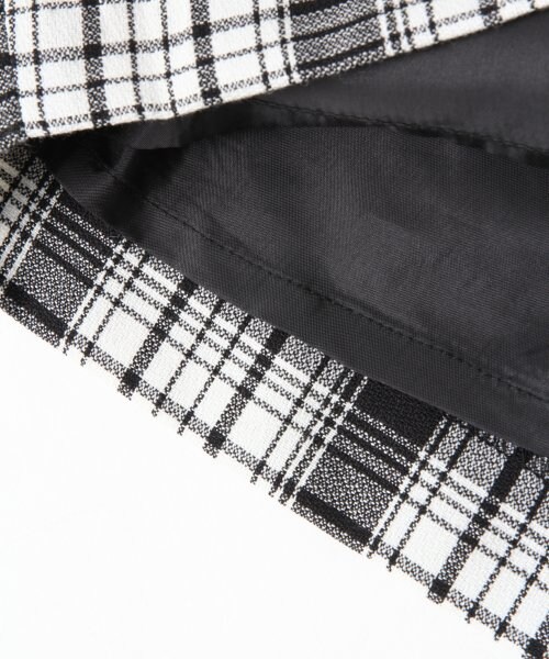 LOWRYS FARM（ローリーズファーム）の「チェックジャンスカワンピース（ワンピース/ドレス・レディース・ブラック/レッド・Ｍ/Ｌ）」の11枚目の写真