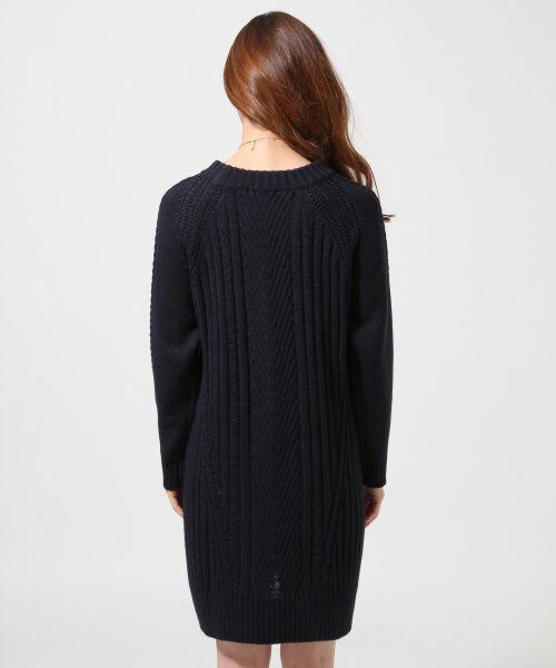 GLOBAL WORK(グローバルワーク)の「【WEB先行予約】ケーブルニットワンピース(ワンピース/ドレス・レディース・ホワイト05/グレー15/ボルドー38/ネイビー88・M/L)」の6枚目の写真