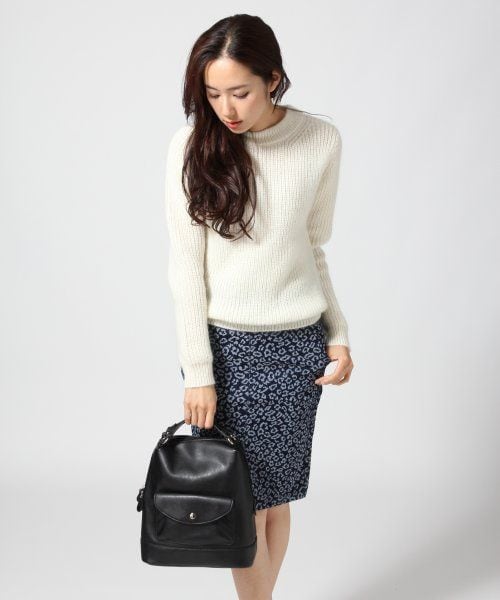 JEANASIS（ジーナシス）の「フロントポケット２ＷＡＹショルダー（バッグ・レディース・アイボリー/ブラック・FREE）」の6枚目の写真