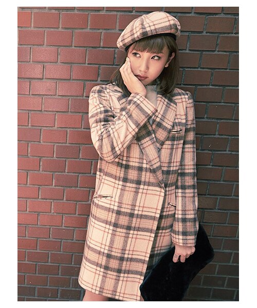 MIIA(ミーア)の「ビッグチェックチェスターコート(ジャケット/アウター・レディース・ベージュ/グリーン/グレー・1/2)」の4枚目の写真