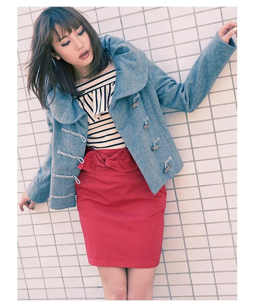 MIIA（ミーア）の「ショートダッフルコート（ジャケット/アウター・レディース・ベージュ/ブラック/ライトグレー/ネイビー・1/2）」の9枚目の写真