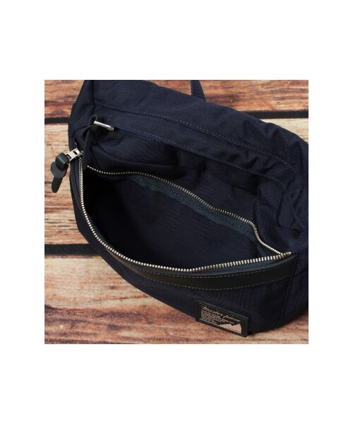 master-piece(マスターピース)の「MSPC*JS Over Waist Regen Nylon/マスターピース別注ショルダーバッグ(ショルダーバッグ・ブラック/ネイビー/ボルドー・フリー)」の8枚目の写真