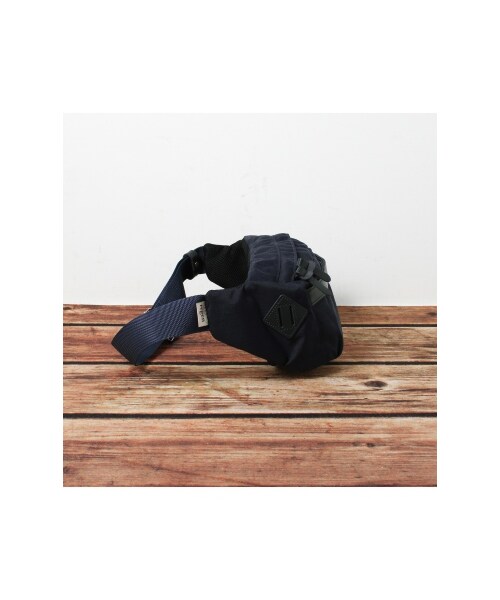 master-piece(マスターピース)の「MSPC*JS Over Waist Regen Nylon/マスターピース別注ショルダーバッグ(ショルダーバッグ・ブラック/ネイビー/ボルドー・フリー)」の4枚目の写真