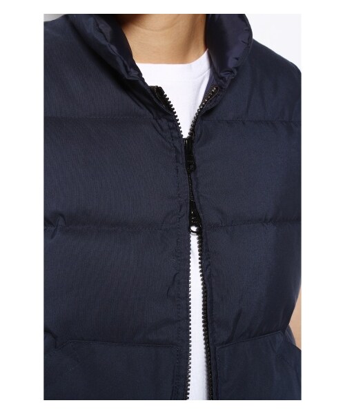 Crescent Down Works（クレセントダウンワークス）の「CRESCENT DOWN クレッセント ダウンベスト（ダウンジャケット・レディース・ベージュ/ネイビー・フリー）」の11枚目の写真