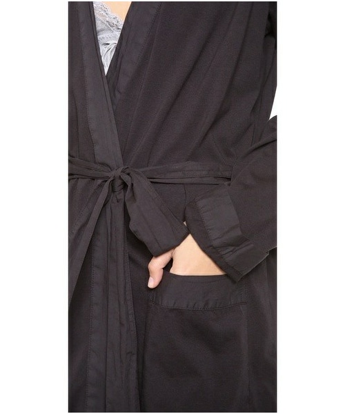 JAMES PERSE（ジェームスパース）の「James Perse Cotton Robe（ルームウェア/パジャマ・Black/White・One Size）」の6枚目の写真