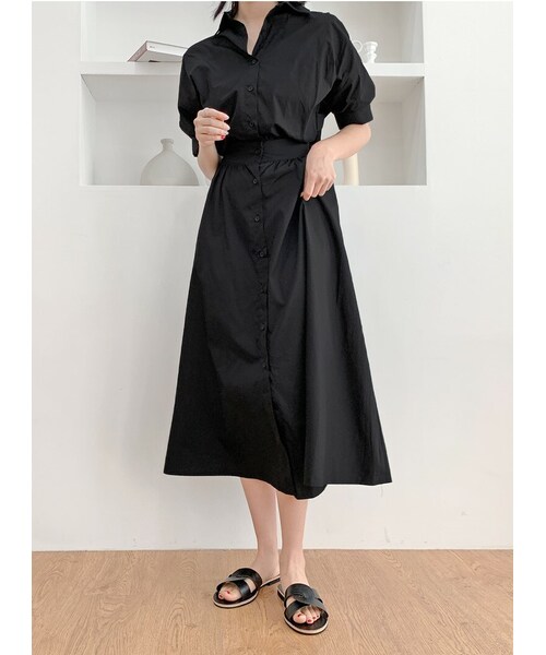 HOTPING(ホッピン)の「バックゴムドロップショルダーシャツワンピース(ワンピース・レディース・Beige/Black・XS-S/M-L/XL-2XL)」の2枚目の写真