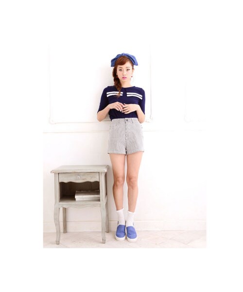 Re:EDIT（リエディ）の「[24H限定 秋新作10％OFF]CHICMUSE シックミューズ 厚底ストライプボーダースリッポン（シューズ・レディース・ブラック/ホワイト/レッド/クリームグリーン/ネイビー/コーラルピンク/迷彩/ストライプ/デニム/ギンガムブラック/ギンガムレッドピンク/オーシャンブルー/ストライプレッド/ストライプネイビー/ストライプブラック/花柄ネイビー/花柄ホワイト/ブラックキルティング/ホワイトキルティング/グレーキルティング/ギンガムピンク/ブラックホワイトレース/クリームイエロー/アイスブルー/クリームラベンダー/ブラックレース/ホワイトレース/ボーダー/ボーダーネイビー/ボーダーレッド/ボーダーブルー・XS/S/M/L/LL/3L/4L）」の5枚目の写真