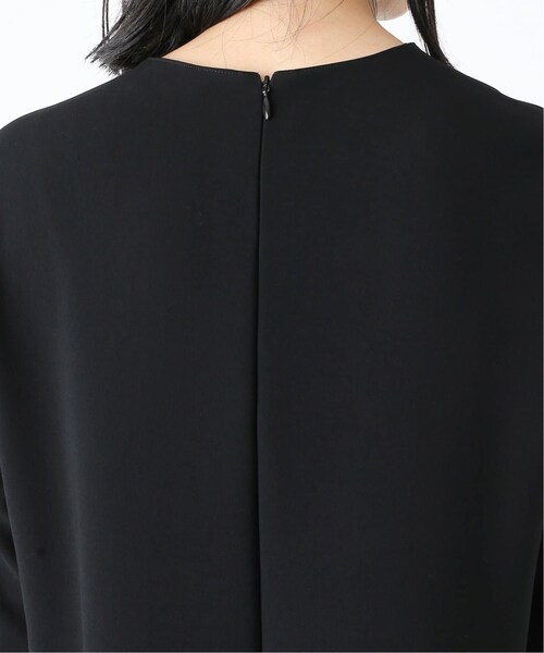 HARDY NOIR（アルディーノアール）の「クルーネックフレアワンピース  