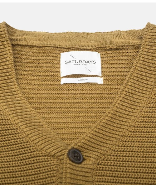 Saturdays NYC（サタデーズ ニューヨークシティ ）の「JACOB HORIZONTAL RIB CARDIGAN（カーデ/アンサンブル/ベスト・メンズ・ブラック/キャメル/ネイビー/レッド・XS/S/M/L/XL）」の6枚目の写真