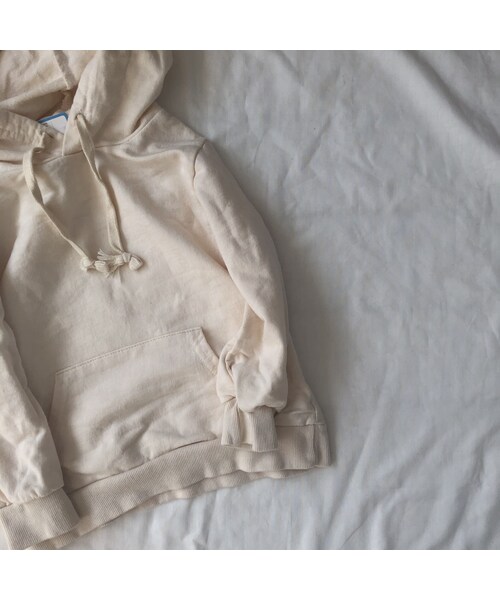 cache cache（カシュ カシュ）の「パーカー（アイボリー）（パーカー・キッズ・その他）」の2枚目の写真