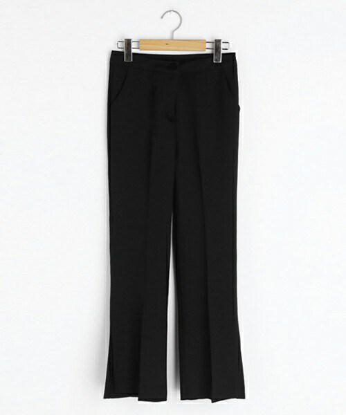 DHOLIC（ディーホリック）の「スリットスラックスパンツ（スラックス・レディース・レッド/ブルー/ブラック/ブラウン・S/M/L）」の2枚目の写真