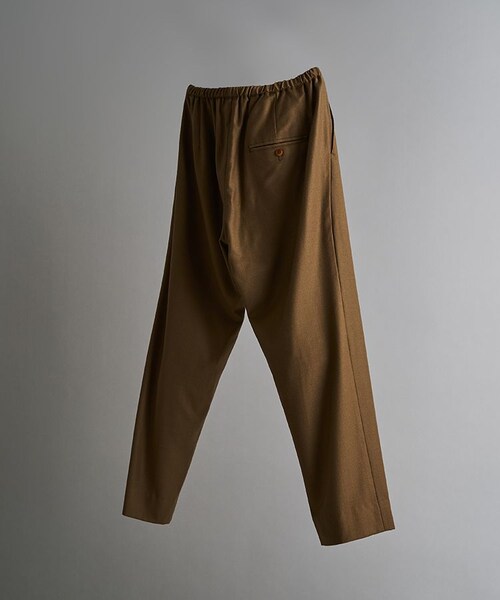 LIDNM(リドム)の「WOOL RAYON EASY PANTS(スラックス・メンズ・ベージュ系/グリーン系/ブルー系・SMALL/MEDIUM)」の10枚目の写真