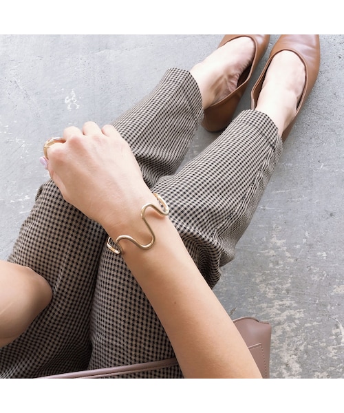 copine（コピン）の「スタイリッシュデザイン！ウェーブバングル(2color)（バングル/リストバンド・レディース・その他）」の7枚目の写真