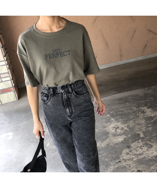 copine（コピン）の「柔らかな肌触り！シンプルロゴtシャツ(3color)【クリックポスト対象商品】（Tシャツ/カットソー・レディース・その他）」の7枚目の写真