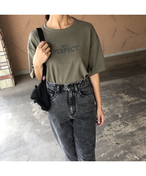 copine（コピン）の「柔らかな肌触り！シンプルロゴtシャツ(3color)【クリックポスト対象商品】（Tシャツ/カットソー・レディース・その他）」の6枚目の写真