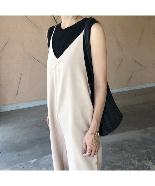 copine(コピン)の「ゆるっと楽ちんスタイル!ワイドキャミサロペット【クリックポスト対象商品】(サロペット/オーバーオール・レディース・その他)」の11枚目の写真