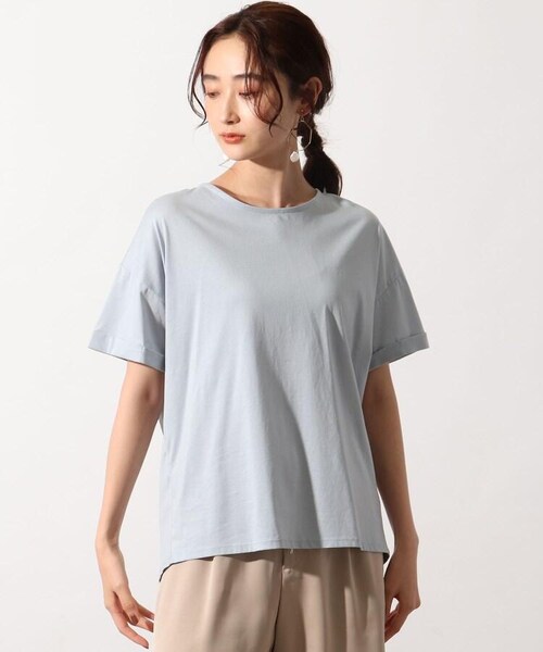 OZOC（オゾック）の「[26(S)/52(LL)WEB限定サイズ][洗える]バックツイストプルオーバー（トップス・レディース・オフホワイト(003)/ナチュラル(050)/サックス(090)/スミクロ(018)/モデル情報:身長163cm 着用サイズ38(M)・26(S)/38(M)/40(L)/52(LL)）」の5枚目の写真