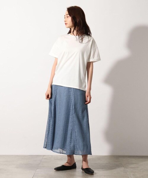 OZOC（オゾック）の「[26(S)/52(LL)WEB限定サイズ][洗える]バックツイストプルオーバー（トップス・レディース・オフホワイト(003)/ナチュラル(050)/サックス(090)/スミクロ(018)/モデル情報:身長163cm 着用サイズ38(M)・26(S)/38(M)/40(L)/52(LL)）」の19枚目の写真