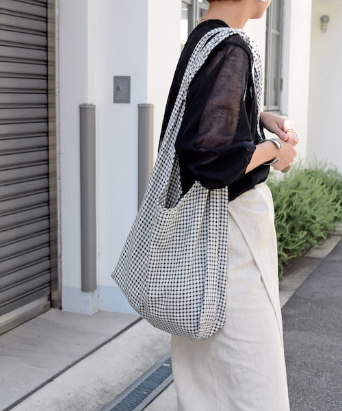 no brand(ノーブランド)の「Gingham Check Bag(トートバッグ・レディース・その他)」の5枚目の写真