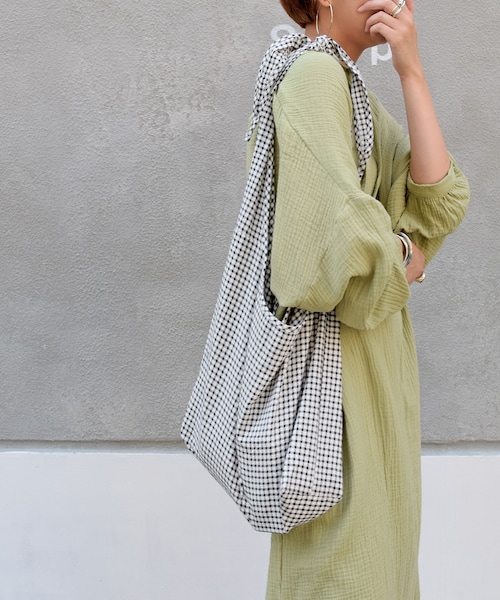 no brand(ノーブランド)の「Gingham Check Bag(トートバッグ・レディース・その他)」の4枚目の写真