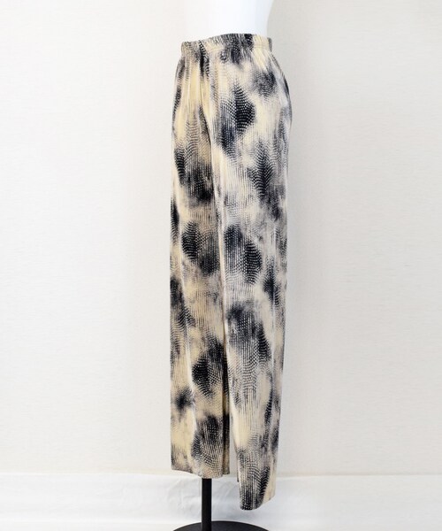 no brand(ノーブランド)の「タイダイプリーツラフPT(その他パンツ・レディース・その他)」の13枚目の写真