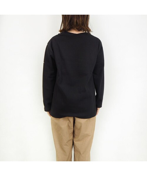 SAINT JAMES（セントジェームス）の「OUESSANT "SOLID" [ NOIR(BLK) ]（Tシャツ/カットソー・レディース・その他）」の4枚目の写真