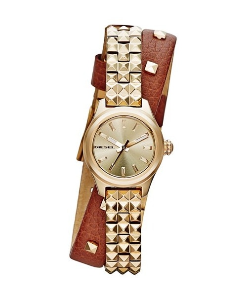 DIESEL(ディーゼル)の「DIESEL® Double Wrap Bracelet and Leather Strap Watch, 22mm(アナログ腕時計・Gold/ Brown)」の1枚目の写真