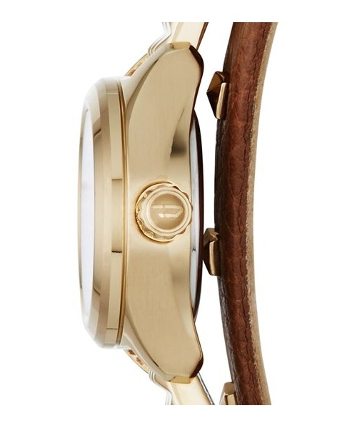 DIESEL(ディーゼル)の「DIESEL® Double Wrap Bracelet and Leather Strap Watch, 22mm(アナログ腕時計・Gold/ Brown)」の2枚目の写真
