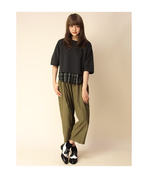 w closet（ダブルクローゼット）の「【A/W】カルゼ7分丈ワイドクロップドタックパンツ（パンツ・レディース・サックス/カーキ/ブラック・FREE）」の12枚目の写真
