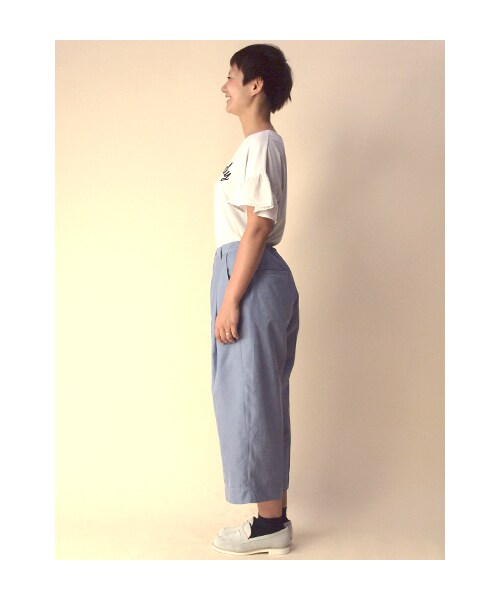 w closet（ダブルクローゼット）の「【A/W】カルゼ7分丈ワイドクロップドタックパンツ（パンツ・レディース・サックス/カーキ/ブラック・FREE）」の5枚目の写真