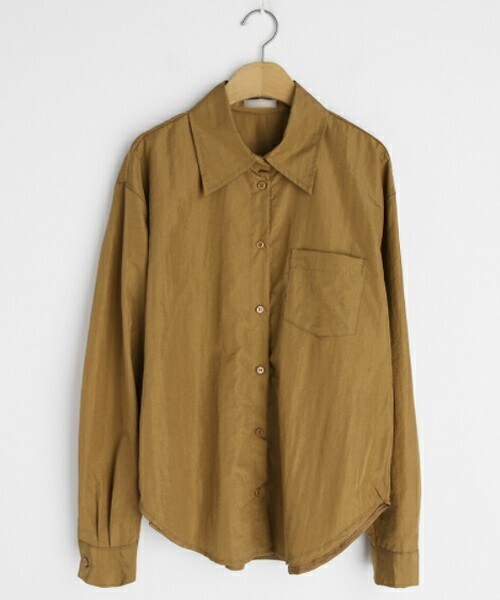 DHOLIC（ディーホリック）の「ワンポケットラウンドヘムシャツ（シャツ/ブラウス・レディース・ベージュ/ブラウン/グレー・FREE）」の3枚目の写真