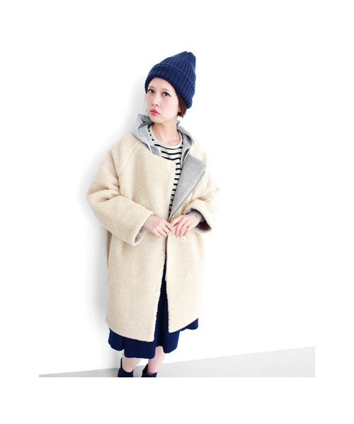 KBF（ケイビーエフ）の「リバーシブルボアコート（ジャケット/アウター・レディース・GRAY/OFF/CAMEL・one）」の6枚目の写真