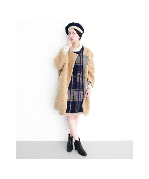 KBF（ケイビーエフ）の「リバーシブルボアコート（ジャケット/アウター・レディース・GRAY/OFF/CAMEL・one）」の10枚目の写真