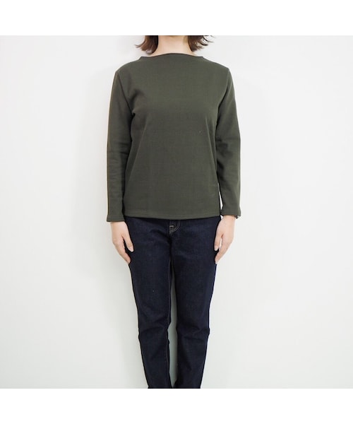 SAINT JAMES（セントジェームス）の「OUESSANT "SOLID" [ TOURBE(OLV)(KHK)]（Tシャツ/カットソー・レディース・その他）」の2枚目の写真