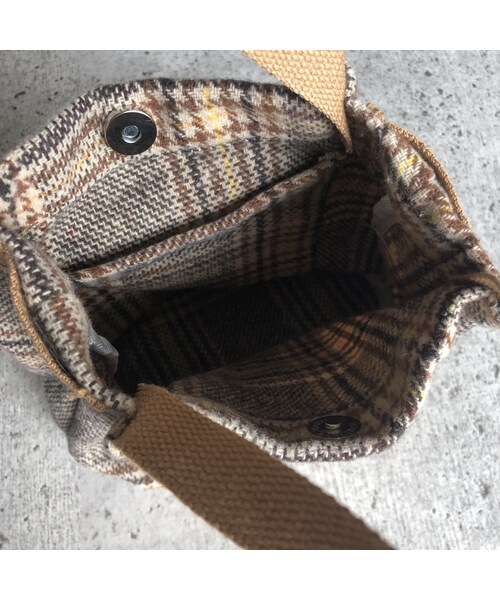 copine（コピン）の「小ぶりなシルエットが可愛い！グレンチェック柄2wayミニバッグ(3color)【クリックポスト対象商品】（ショルダーバッグ・レディース・その他）」の14枚目の写真