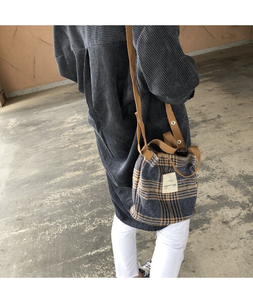 copine（コピン）の「小ぶりなシルエットが可愛い！グレンチェック柄2wayミニバッグ(3color)【クリックポスト対象商品】（ショルダーバッグ・レディース・その他）」の2枚目の写真